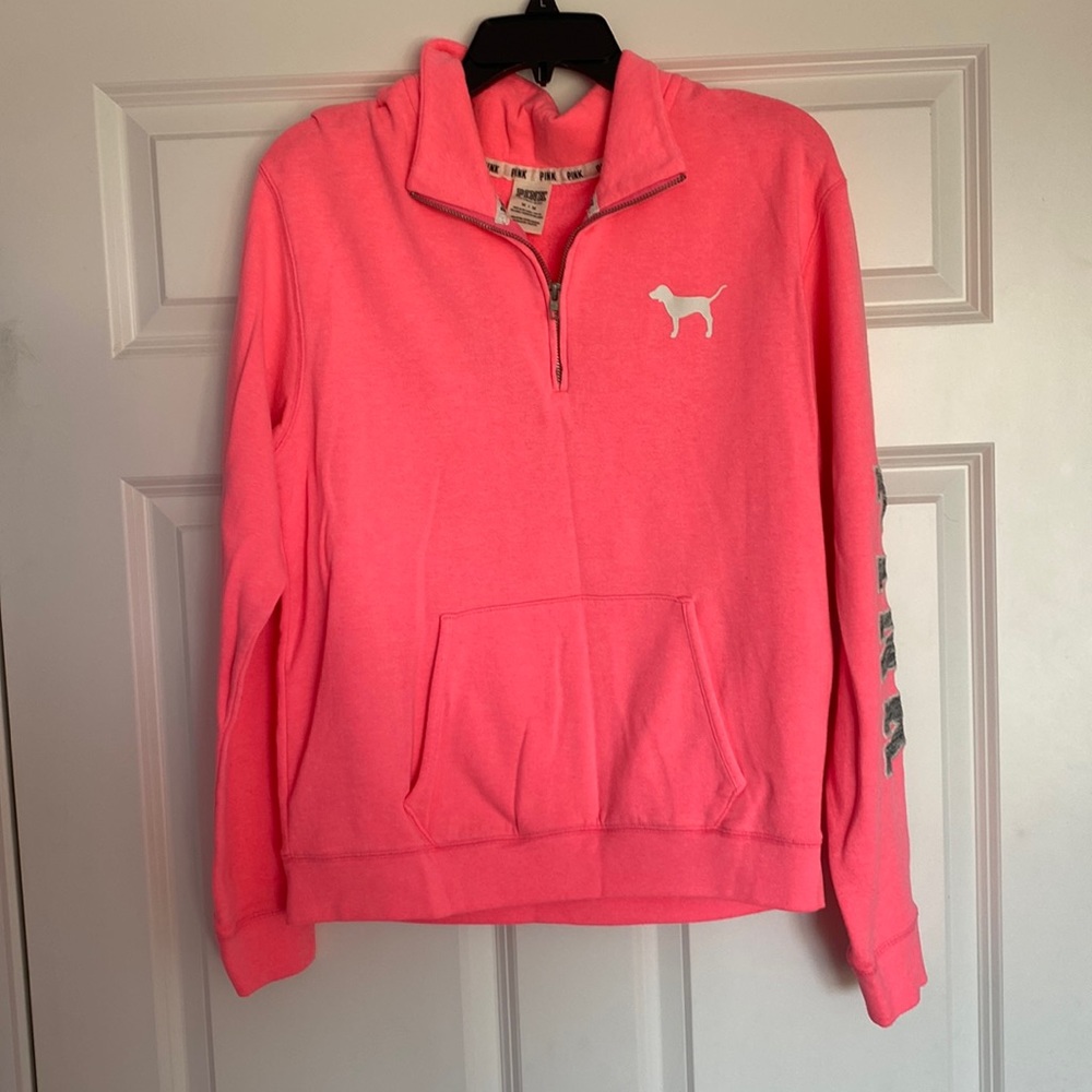 PINK Victoria’s Secret pullover